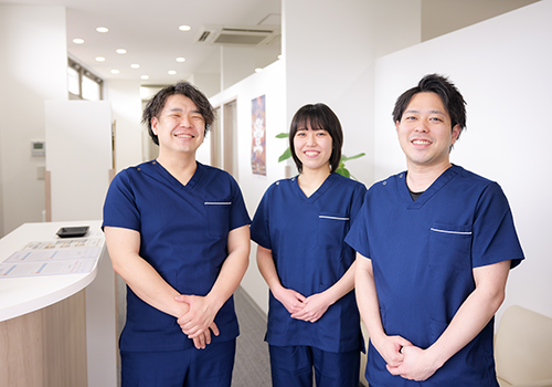 働いているスタッフの表情